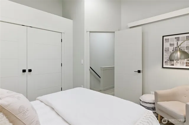 $575,000 | 11831 59th Avenue South, Unit A, Seattle, WA 98178