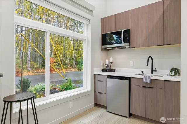 $575,000 | 11831 59th Avenue South, Unit A, Seattle, WA 98178
