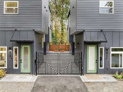 $575,000 | 11831 59th Avenue South, Unit A, Seattle, WA 98178