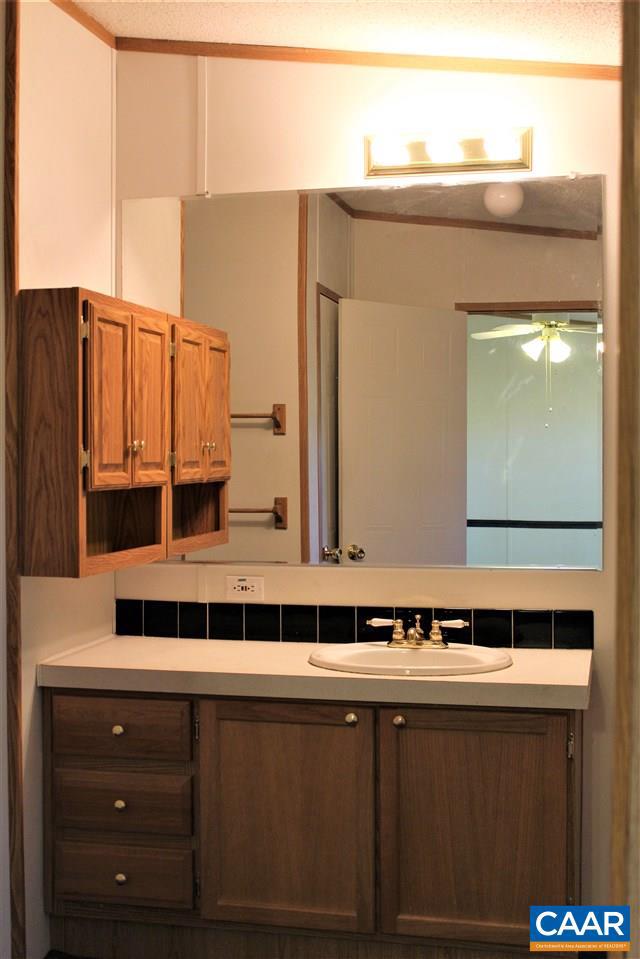 2264 Chalklevel Road Louisa, VA 23093 - Photo 12 of 21