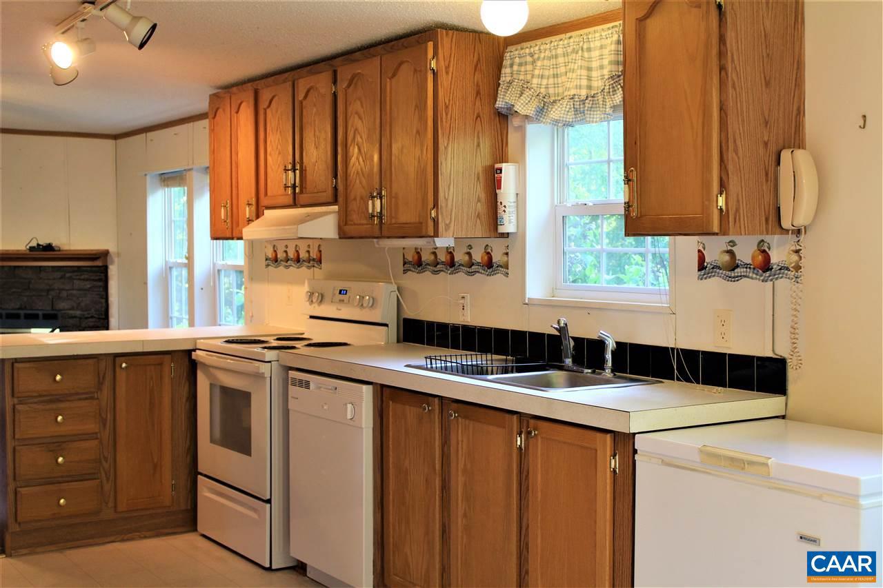 2264 Chalklevel Road Louisa, VA 23093 - Photo 9 of 21