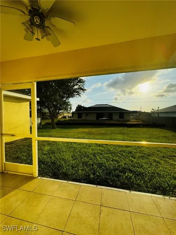$1,625 | 2732 Northeast 7th Place, Cape Coral, FL 33909
