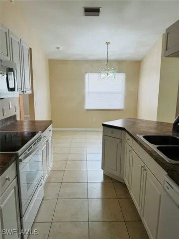 $1,625 | 2732 Northeast 7th Place, Cape Coral, FL 33909