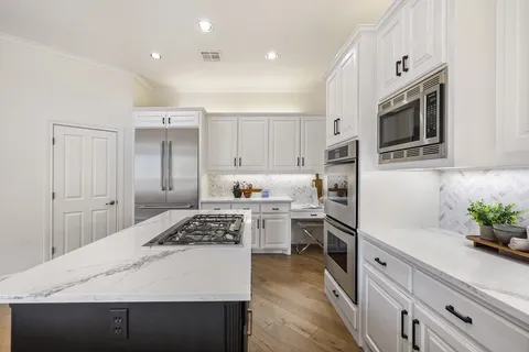 $2,995,000 | 7738 Sandia Loop, Austin, TX 78735