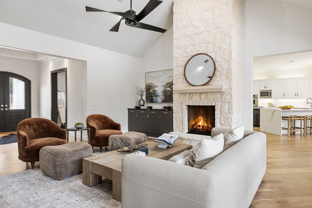 7738 Sandia Loop Austin, TX 78735 - Photo 9 of 40