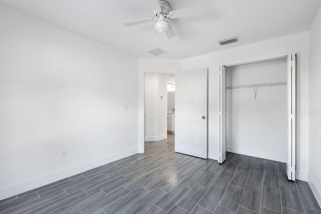 3244 Jefferson Street Stuart, FL 34997 - Photo 13 of 23 3244SEJeffersonSt.Stuart-11