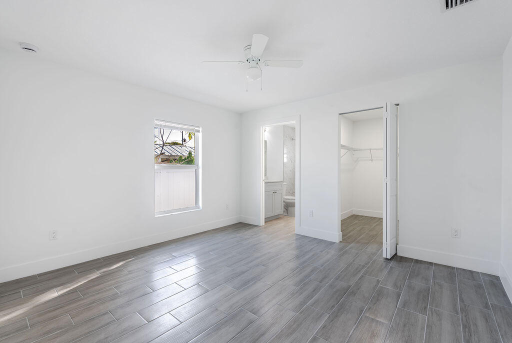 3244 Jefferson Street Stuart, FL 34997 - Photo 17 of 23 3244SEJeffersonSt.Stuart-15