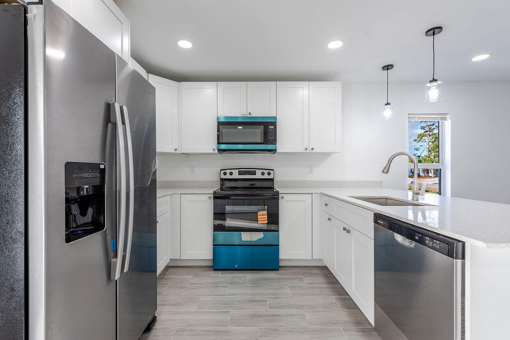 3244 Jefferson Street Stuart, FL 34997 - Photo 5 of 23 3244SEJeffersonSt.Stuart-8