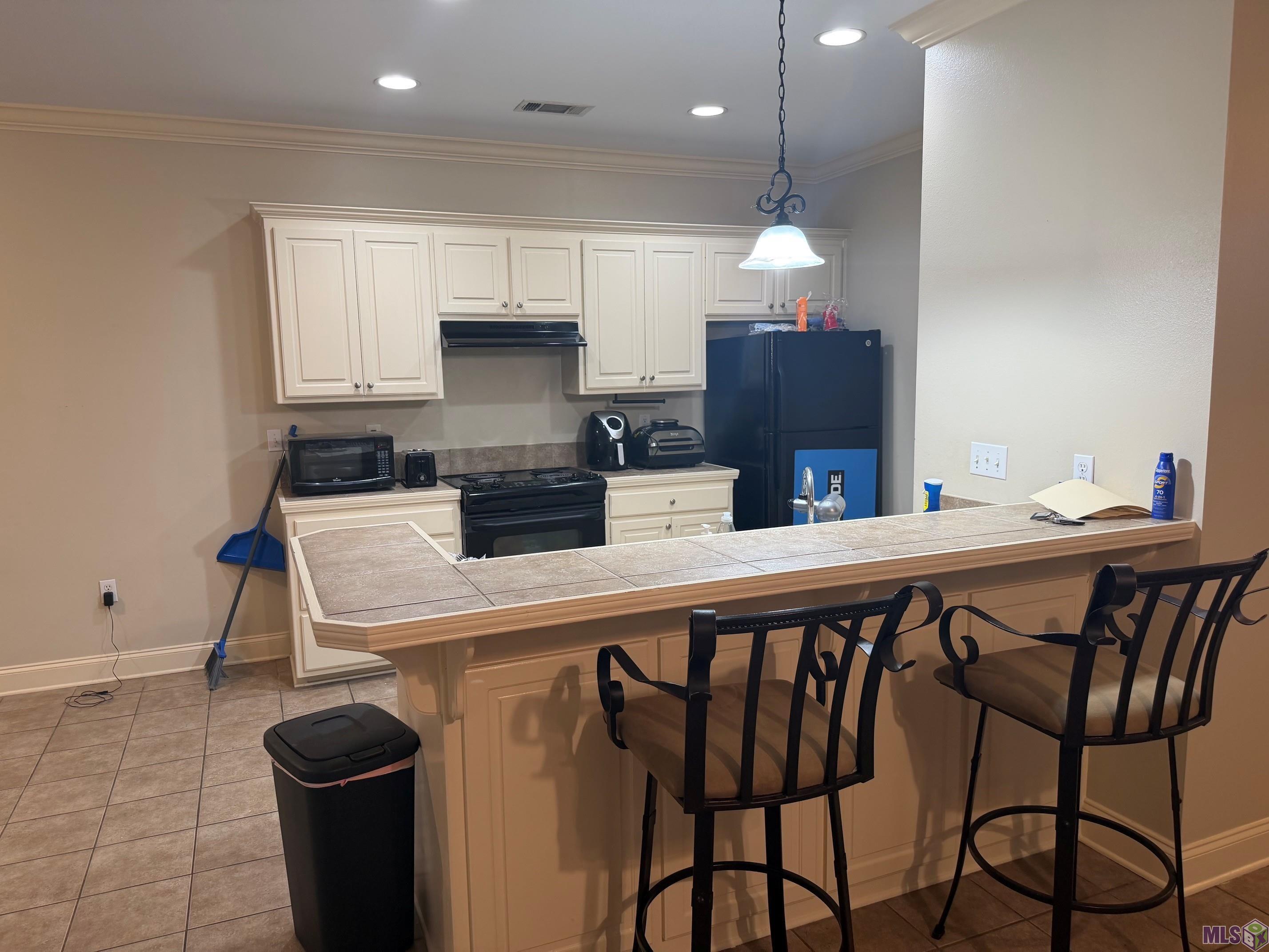 5257 Eastbay Drive Baton Rouge, LA 70820 - Photo 3 of 10