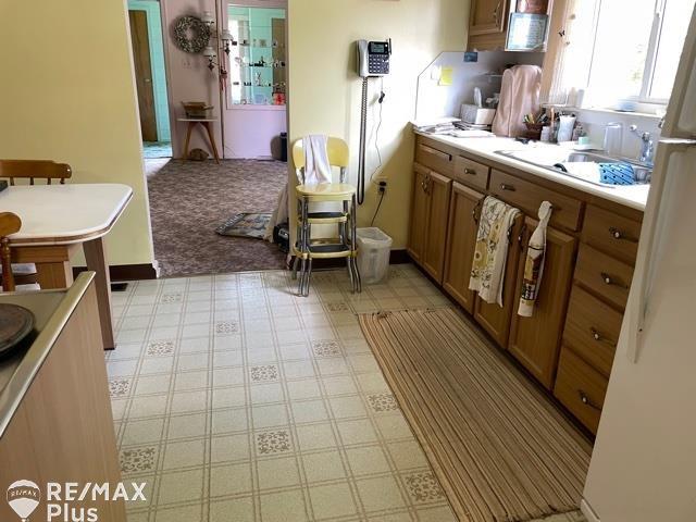 6076 East Potter Road Burton, MI 48509 - Photo 2 of 22 50051007-1.JPG