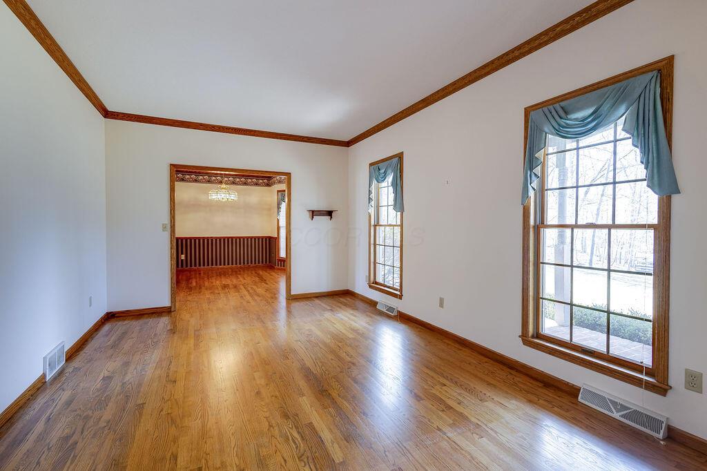 6942 Kinney Road Mount Vernon, OH 43050 - Photo 12 of 44 1-15