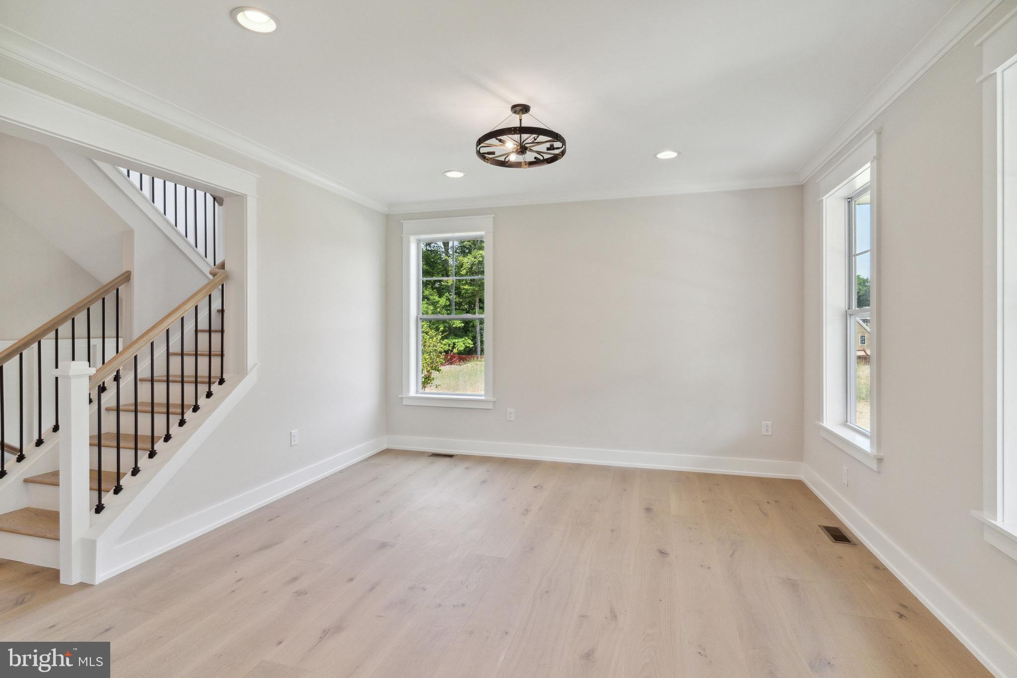 8 Wanda Norristown, PA 19403 - Photo 6 of 18