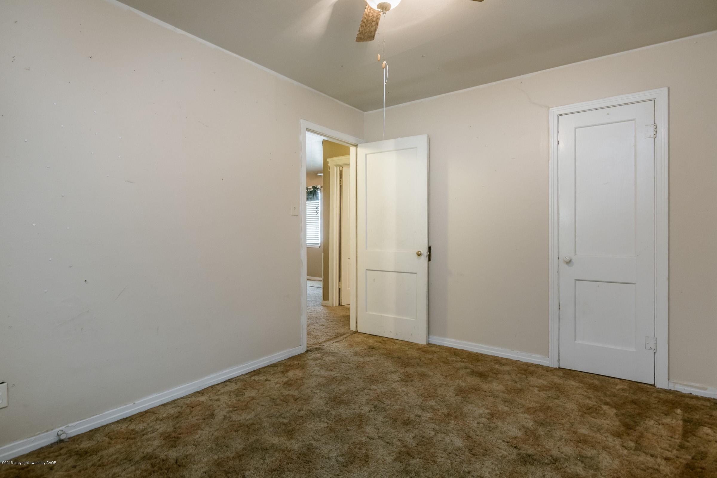529 Southwest 45th Avenue Amarillo, TX 79110 - Photo 13 of 16 013_2nd Bedroom-2