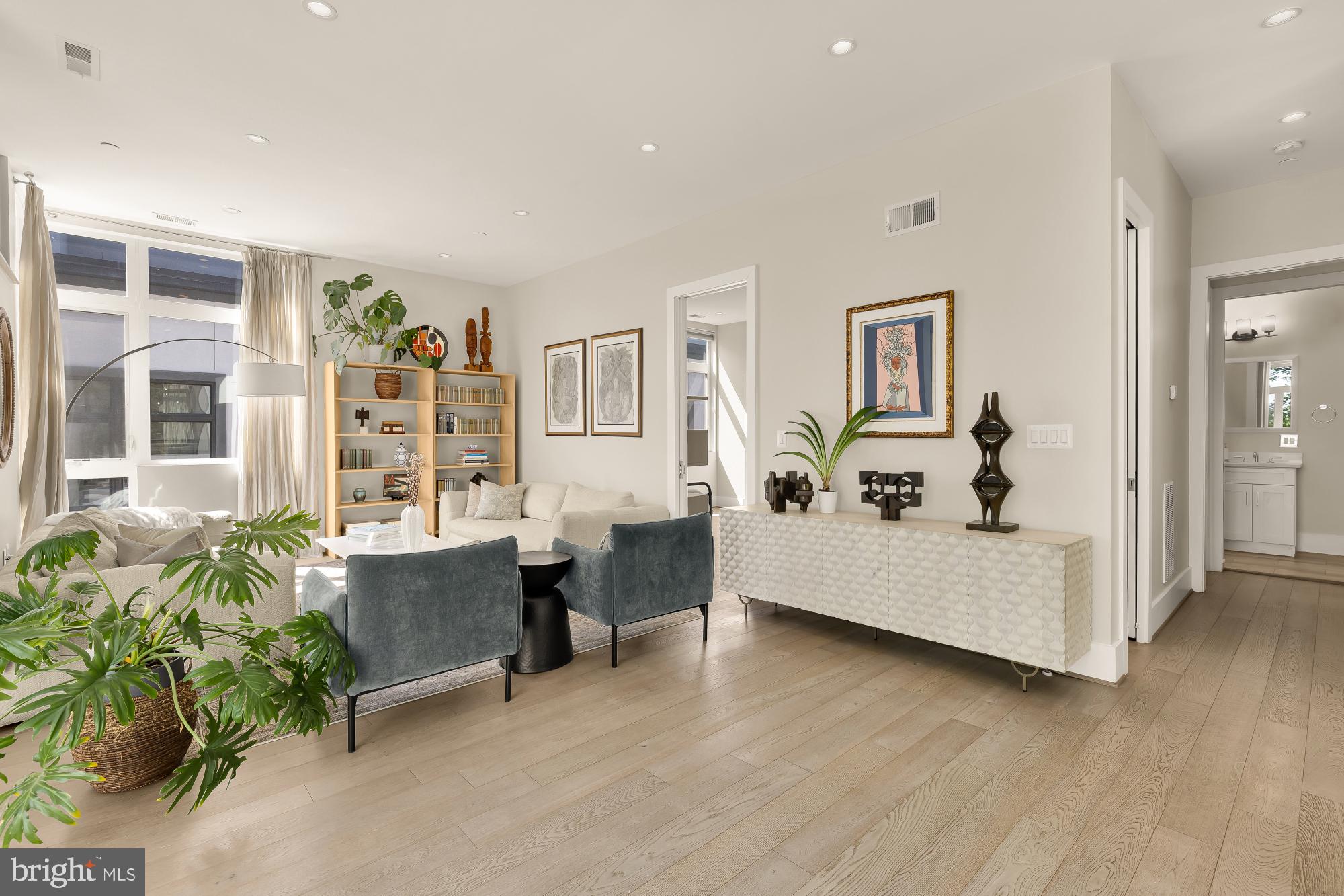 3915 Fulton Street Northwest, Unit P5 Washington, DC 20007 - Photo 5 of 28