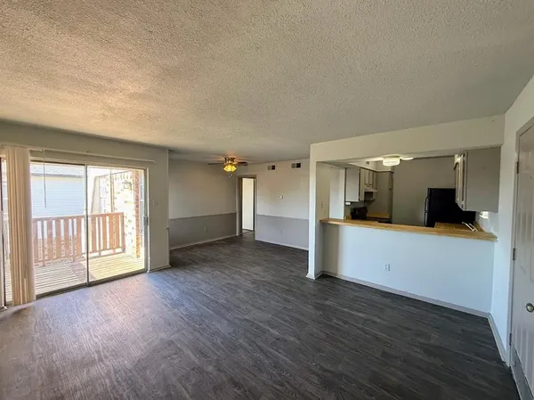 $895 | 4820 Wellesley Avenue, Unit C, Fort Worth, TX 76107