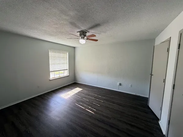 $895 | 4820 Wellesley Avenue, Unit C, Fort Worth, TX 76107