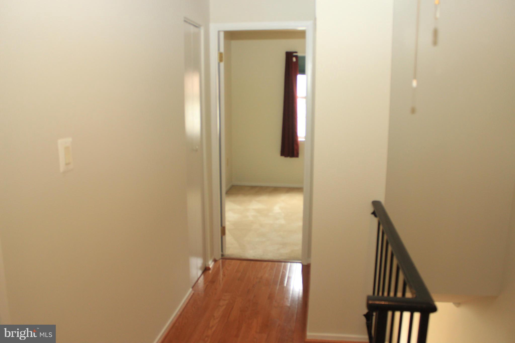 2359 Hunters Square Court Reston, VA 20191 - Photo 17 of 23 Interior (General)