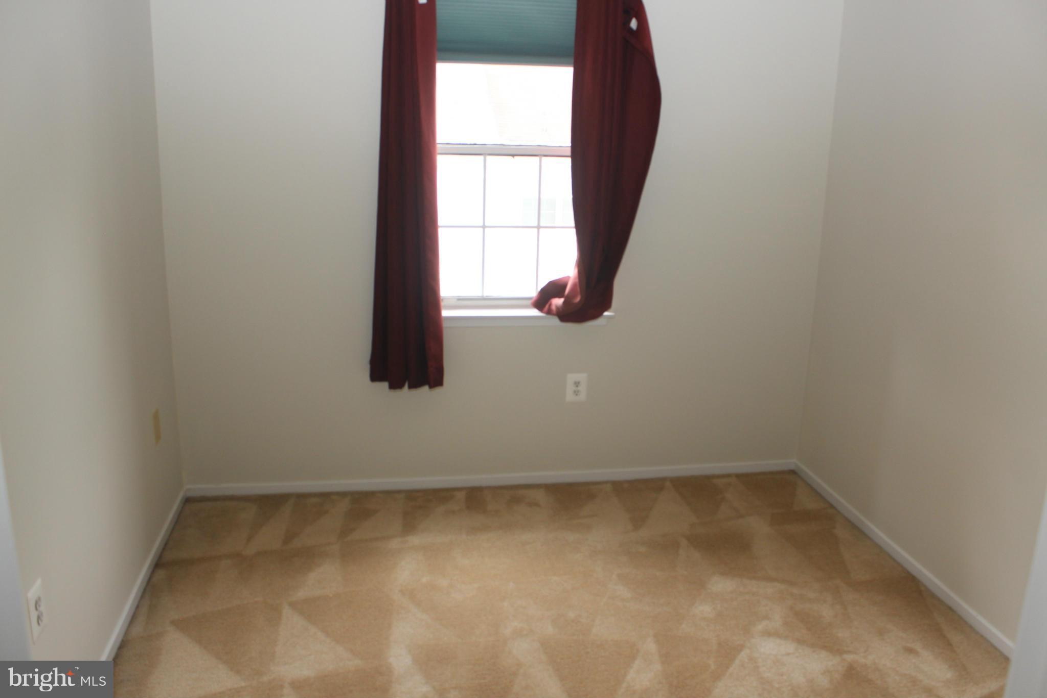 2359 Hunters Square Court Reston, VA 20191 - Photo 18 of 23 Bedroom (Master)