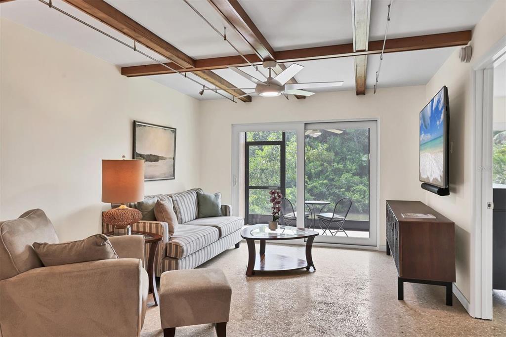 1650 Pine Tree Lane, Unit 105 Sarasota, FL 34236 - Photo 5 of 29