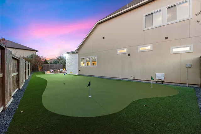 a view of outdoor space