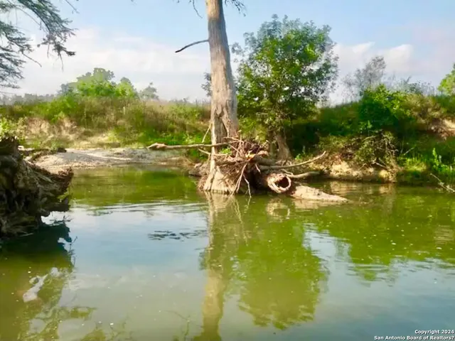 a view of an ocean view