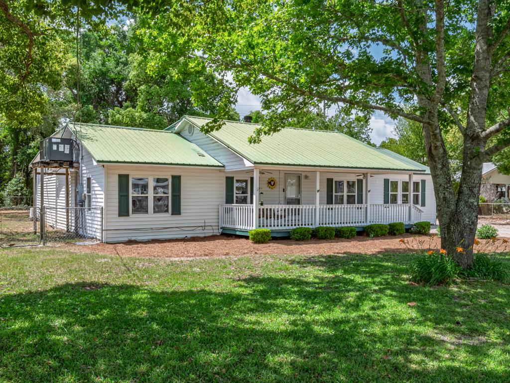 202 Old Ferry Dock Road Eastpoint, FL 32328 - Photo 4 of 36