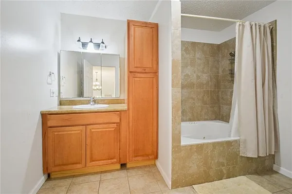 $299,000 | 12853 Highway 23, Belle Chasse, LA 70037