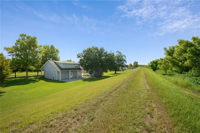 $340,000 | 12853 Highway 23, Belle Chasse, LA 70037