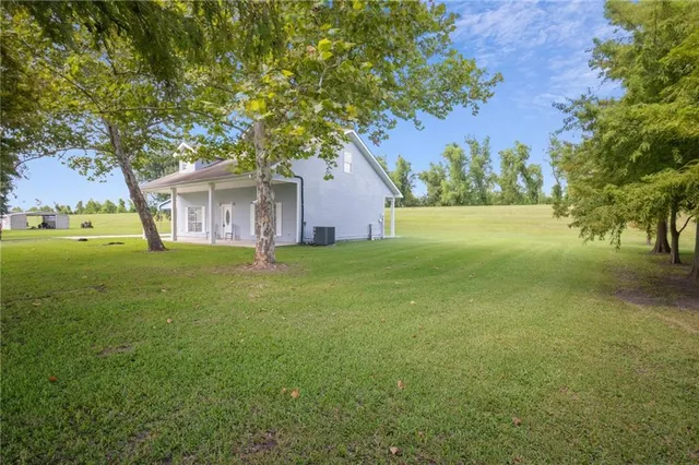 $340,000 | 12853 Highway 23, Belle Chasse, LA 70037