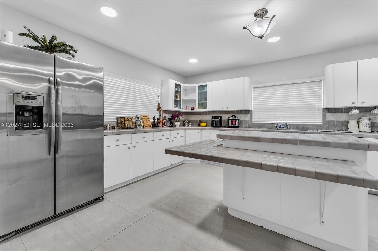6284 Southwest 26th Street Miami, FL 33155 - Photo 27 of 74
