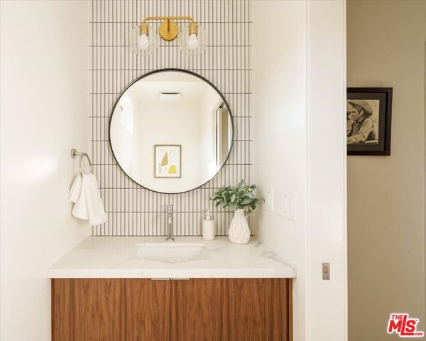 a picture of door of a house