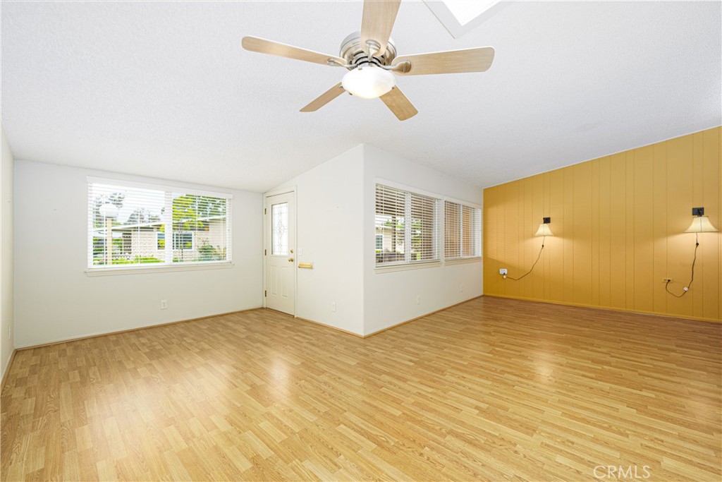 1100 Brookline Road Seal Beach, CA 90740 - Photo 11 of 27