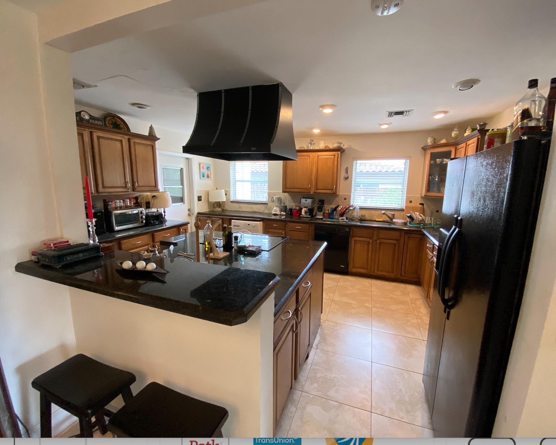 1021 Northwest 3rd Street Boca Raton, FL 33486 - Photo 6 of 12 Screen Shot 2020-05-28 at 1.03.48 PM