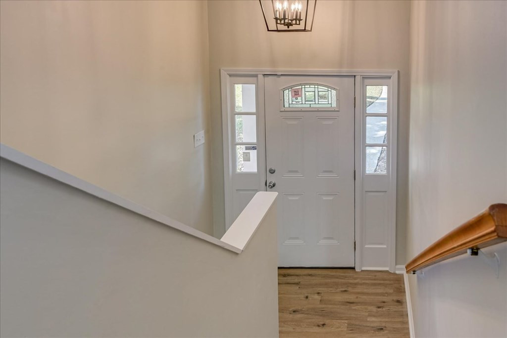 1224 Wood Valley Road Augusta, GA 30909 - Photo 3 of 31