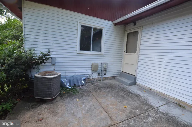 $319,000 | 36 Steven Court, Unit 211, Gaithersburg, MD 20877