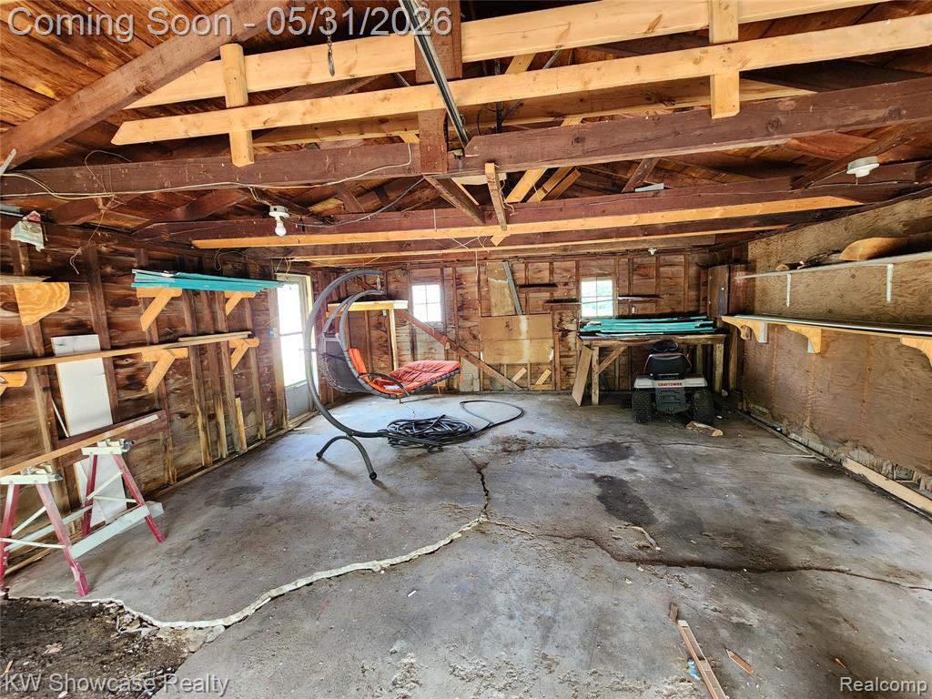 4356 South Vassar Road Burton, MI 48519 - Photo 7 of 42