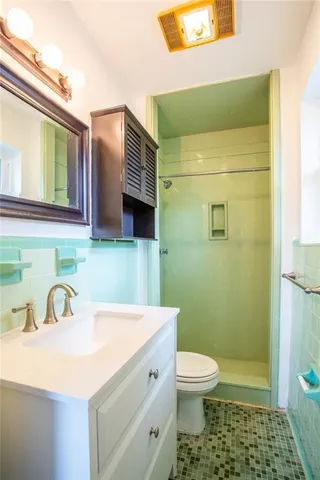 $2,200 | 705 North Lester Avenue, Metairie, LA 70003