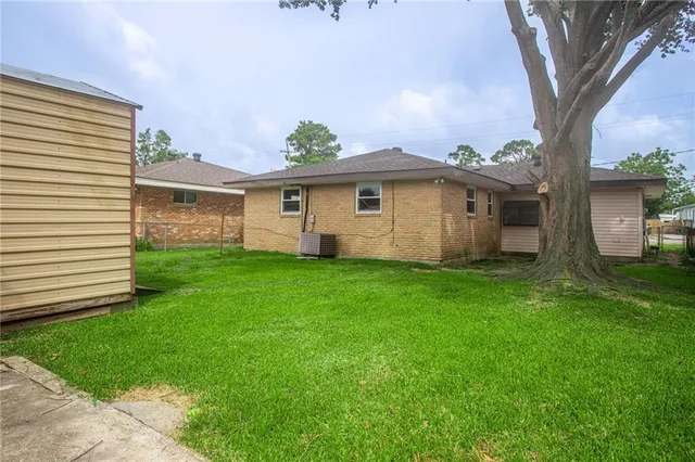 $2,200 | 705 North Lester Avenue, Metairie, LA 70003