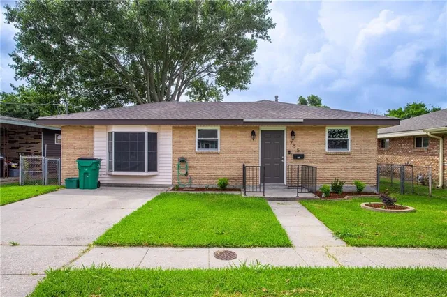 $2,200 | 705 North Lester Avenue, Metairie, LA 70003