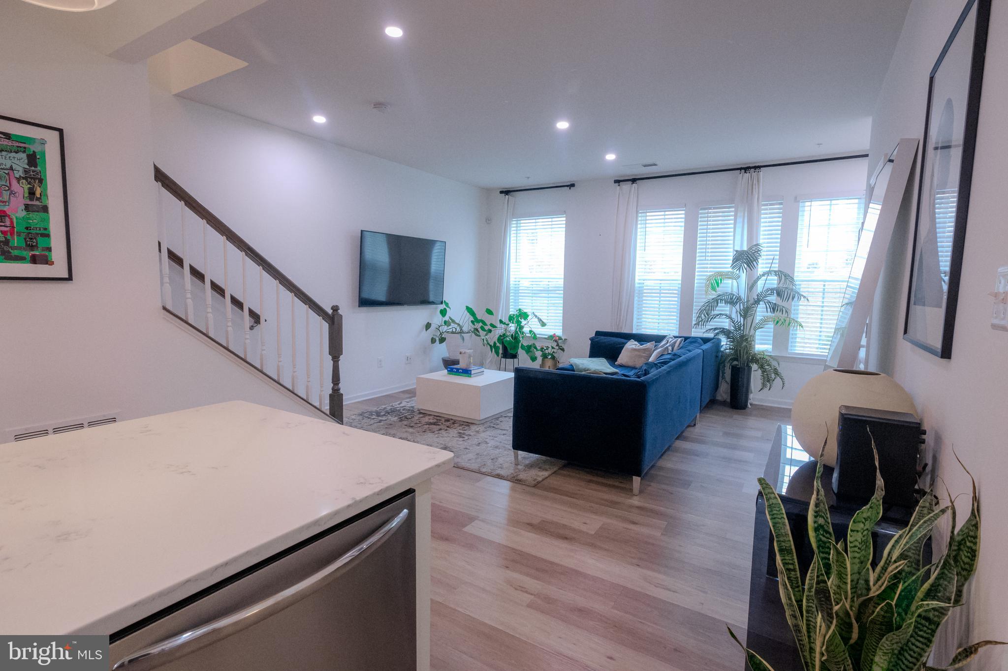 2731 Pinebrook Road Landover, MD 20785 - Photo 5 of 22