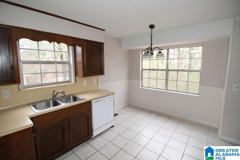 3235 Churchview Way Bessemer, AL 35023 - Photo 4 of 16