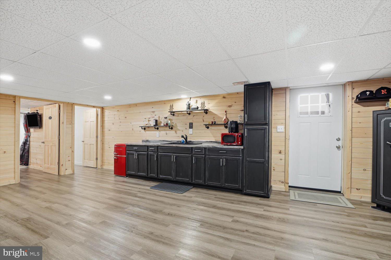 95 Red Maple Drive Etters, PA 17319 - Photo 13 of 42 a living room with stainless steel appliances kitchen island hardwood floor and a refrigerator