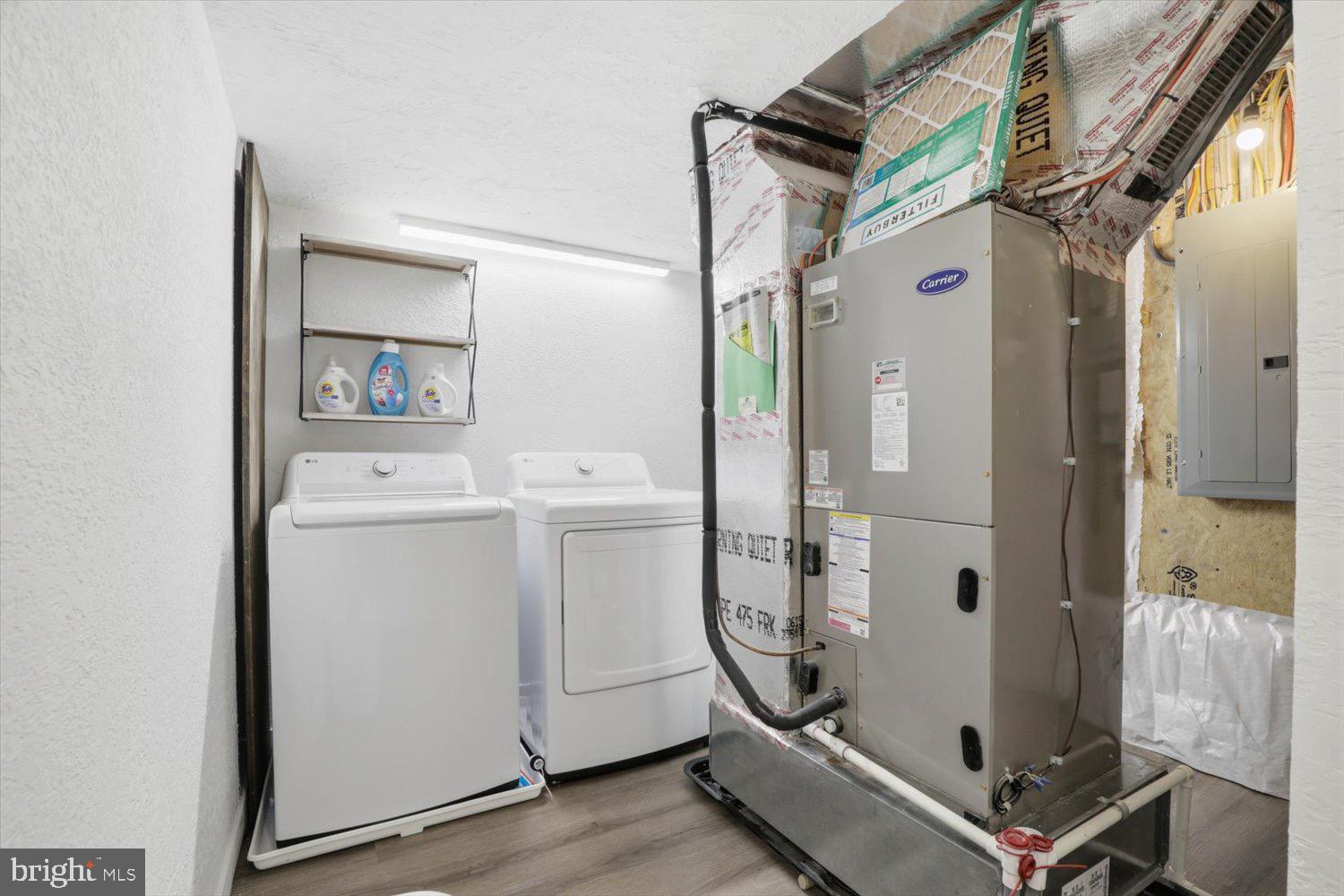 95 Red Maple Drive Etters, PA 17319 - Photo 34 of 42 a utility room with dryer and washer