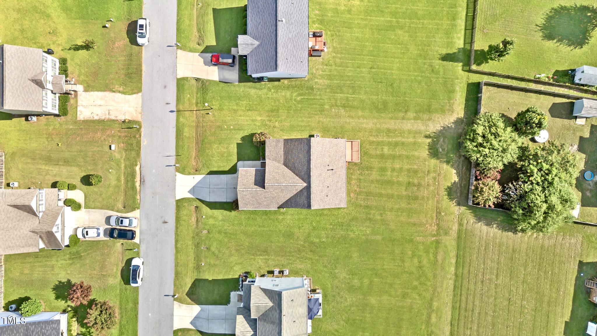 85 Dropseed Lane Smithfield, NC 27577 - Photo 5 of 42 IMG_9920 2