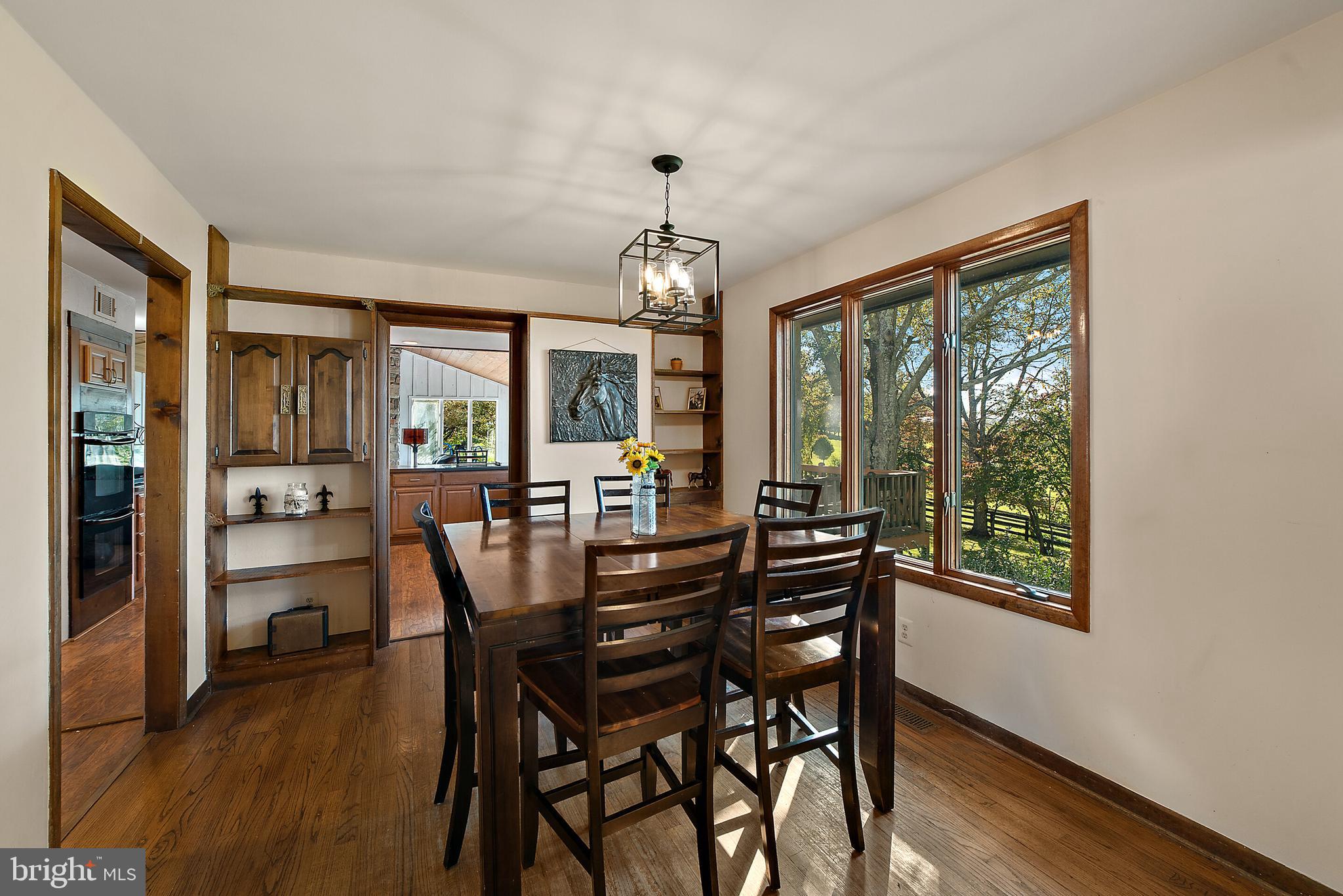 8286 Stable Gate Road Warrenton, VA 20186 - Photo 11 of 52 dining room