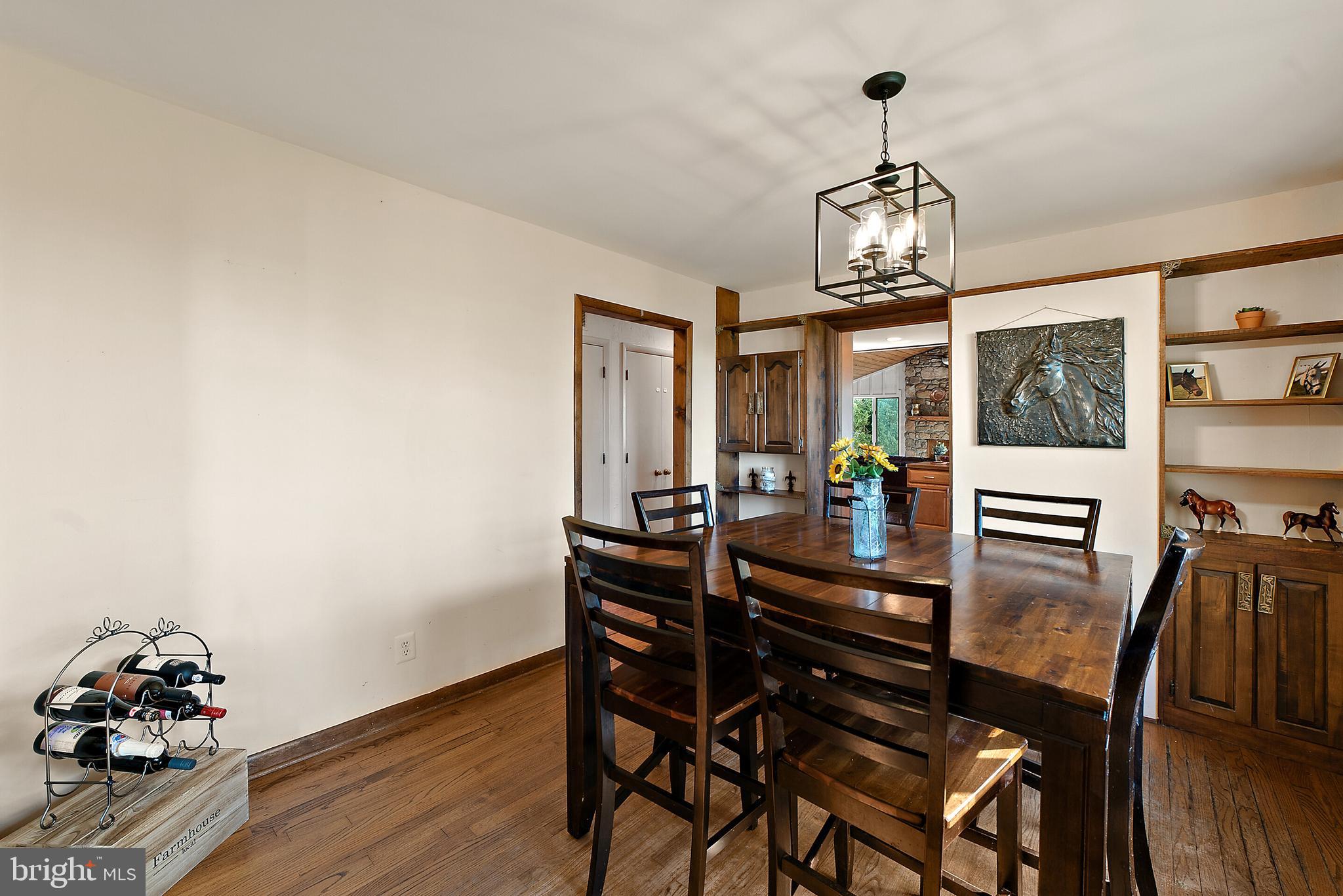 8286 Stable Gate Road Warrenton, VA 20186 - Photo 10 of 52 dining room
