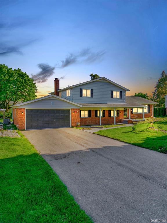 4753 Quarton Road Bloomfield Hills, MI 48301 - Photo 2 of 65