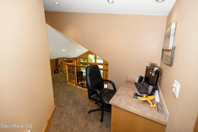 $820,000 | 209 West Missouri Street, Coolin, ID 83821