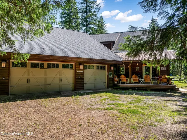 $820,000 | 209 West Missouri Street, Coolin, ID 83821