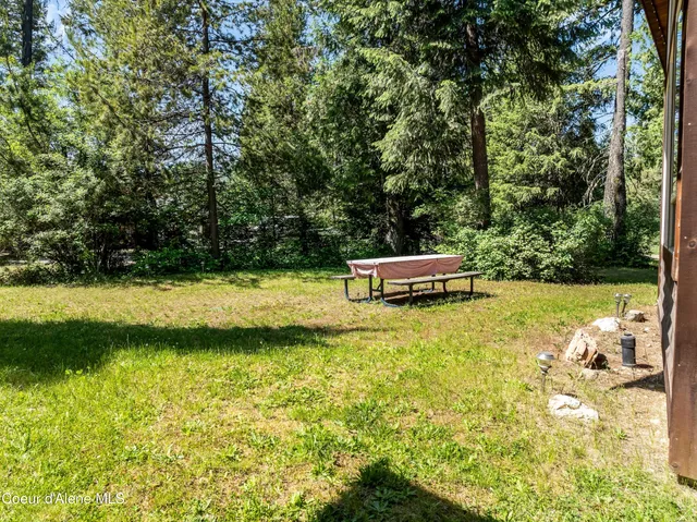 $820,000 | 209 West Missouri Street, Coolin, ID 83821